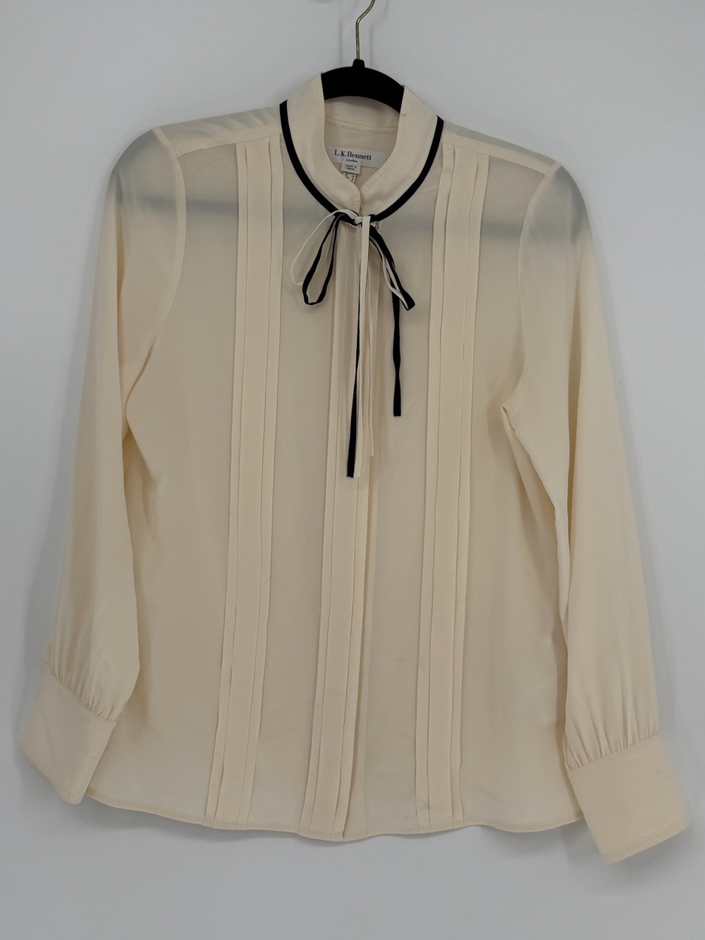 LK Bennett Silk Natalia Top Cream Tie Neck Size 6 - Picture 2 of 7